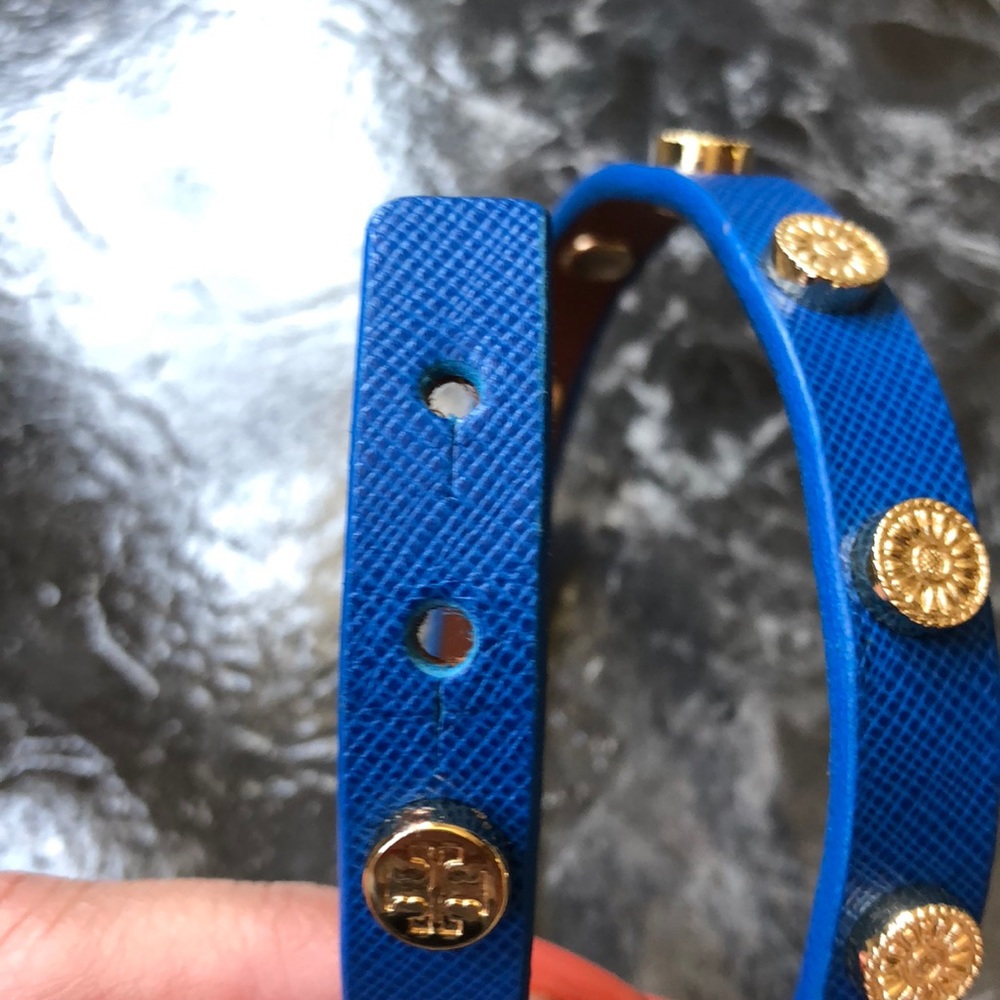 TORY BURCH WRAP BRACELET - Picture 3 of 4